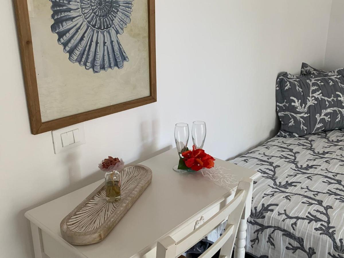 Hotel Nonna Pasqualina à Panarea Extérieur photo